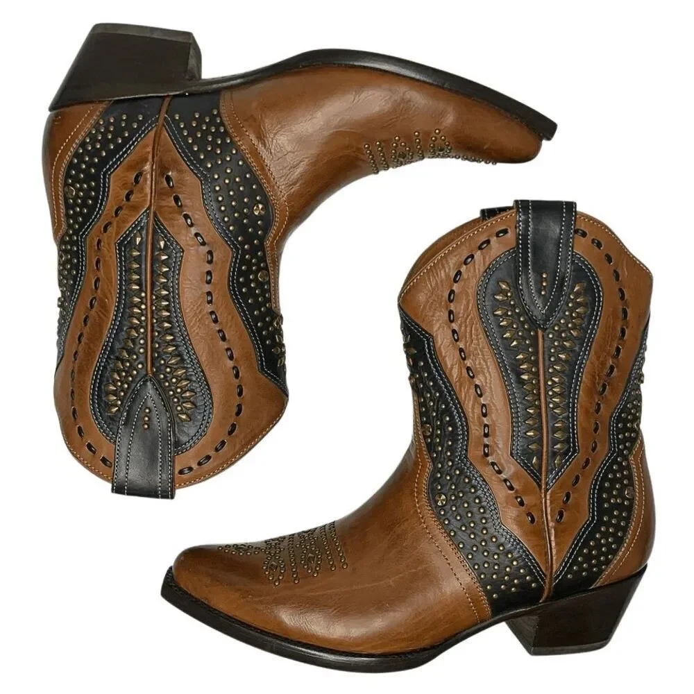 Frye Tulsa Stud Short Boot Size 7 Brown Black Studded Western Cowboy Ankle Boot